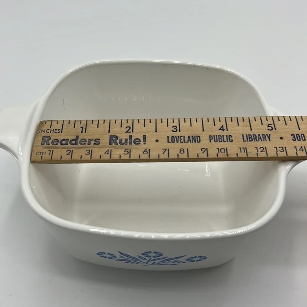 CORNINGWARE BLUE CORNFLOWER 2 3/4 CUP SQUARE BAKING DISH